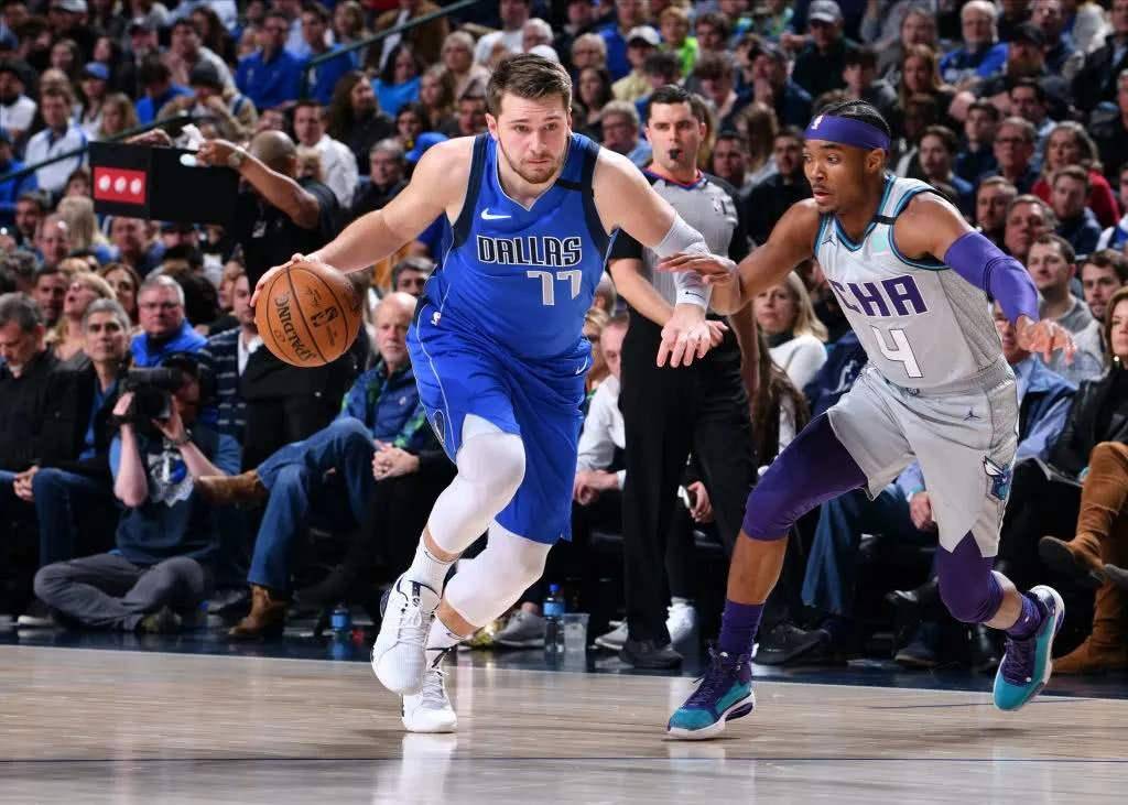 纽约尼克斯发布备战花絮，今夜队长鼓劲，全明星赛任务艰巨，年轻球员得到机会的简单介绍-kaiyun