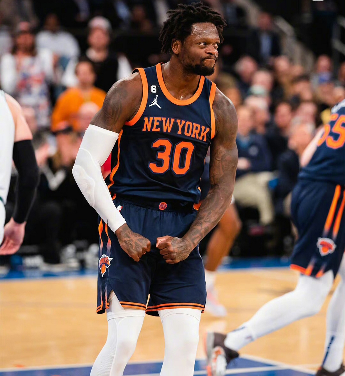 包含纽约尼克斯迎NBA常规赛关键赛,冲刺阶段防线松动,更衣室稳定,球队文化再被提及的词条 包含纽约尼克斯迎NBA常规赛关键赛,冲刺阶段防线松动,更衣室稳定,球队文化再被提及的词条